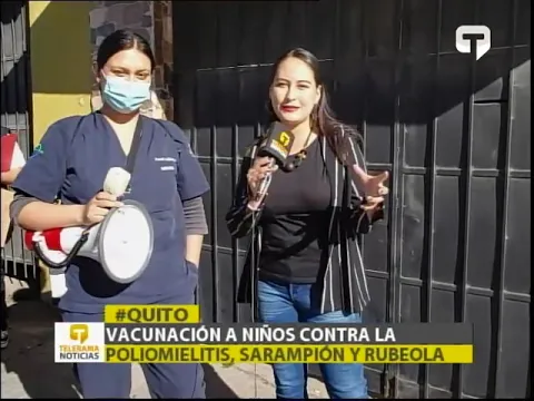 Vacunación a niños contra la poliomielitis, sarampión y rubeola
