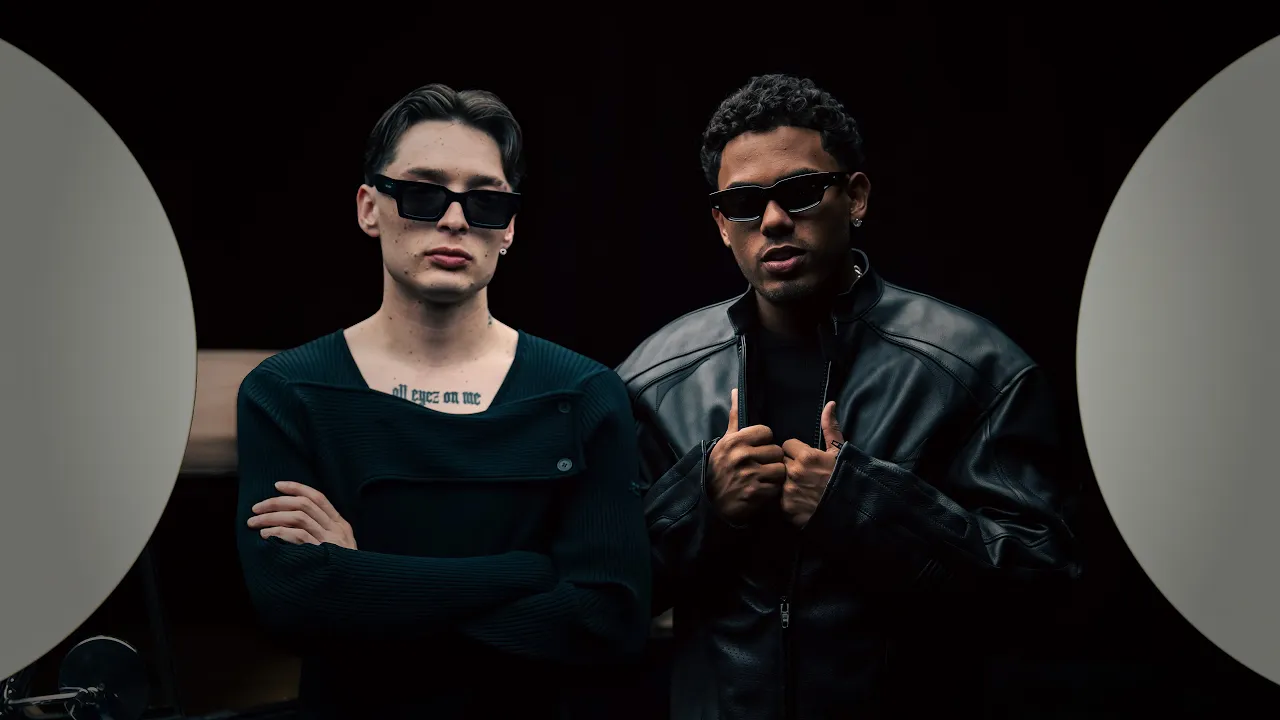 Myke Towers & Peso Pluma - SE TE NOTA (Official Music Video) Myke Towers & Peso Pluma - SE TE NOTA (Official Music Video)