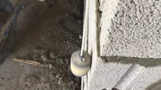 كيف تمنع حدوث ميل عند بناء جدار البلوك 