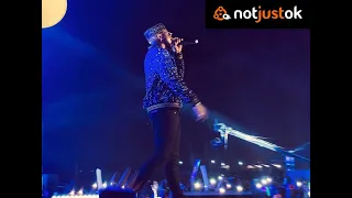 watch davido s mad entrance at a good time concert a royal entrance