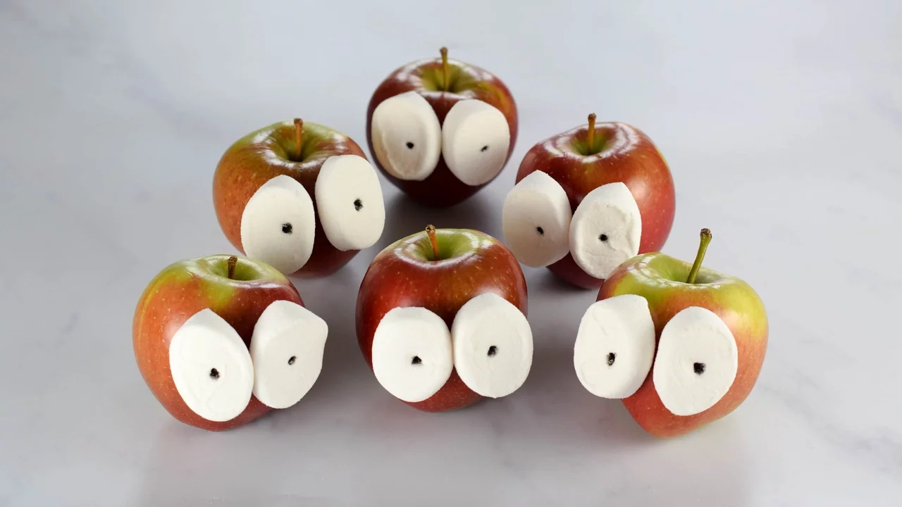 Funny Face Apples - Fun Food Tutorial
