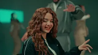 سوري جزائرية هو وليفي وساكن فيا             دندنها