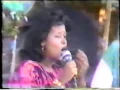 Download Lagu dur-durband.sahra dawo new year show 1988
