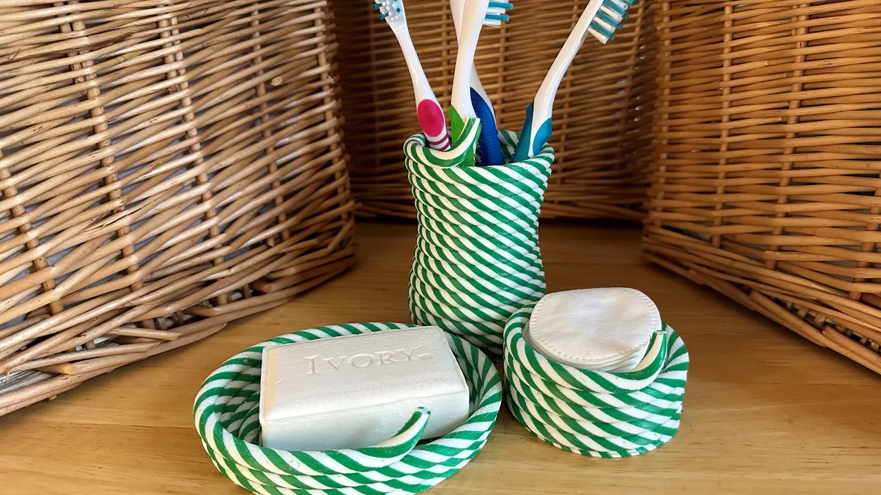 Toothpaste Container Small video thumbnail