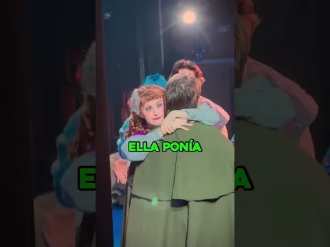 Ella engañó a todo el público en plena actuación de Frozen 🤯🤣 #shorts