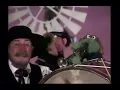 Download Lagu The Muppet Show - 219: Peter Sellers - “Cigarettes and Whiskey” (1978)