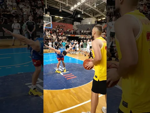 He Needs The Codes But Will It Help Him win the 1’s?? 🤔 #basketball #streetball #mk