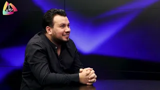 لقاء خاص مع وديع الشيخ يكشف حقائق لاول مرة عن وفاة والده ولماذا هو الرقم الصعب 