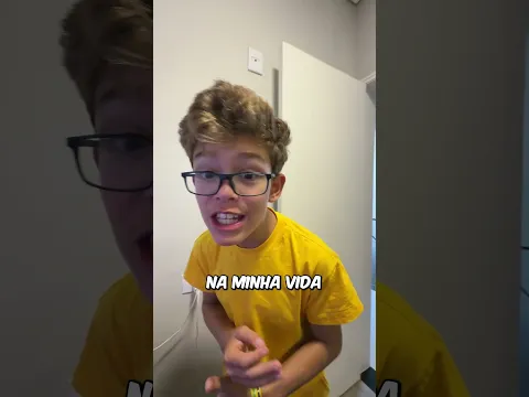 Ele ficou banguelo