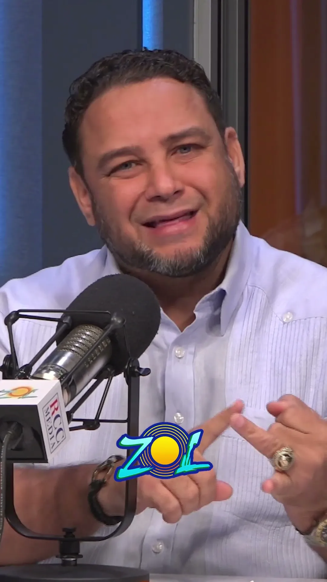 SE LE HA ESTADO ROBANDO A LA GENTE EN LA CARA