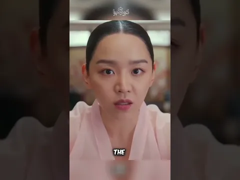 الملكه كانت بتحلم بطبق نودلز ورجعت للعصور الوسطي 🫢