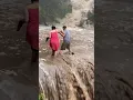 Lagu Shocking video: Tourists Rescued from Kempty fall| Mussoorie| Uttarakhand