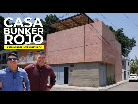 Download MP3 COMPACTA CASA de MICROCEMENTO ROJO que se CIERRA AL BARRIO | Obras Ajenas | Arquitectos AJ