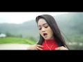 Download Lagu Safari inema gaun merah