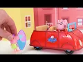 Peppa Pig at the Beach finds DINOSAUR Fossils Toy Learning Video for Kids!