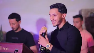 شوفو شو عمل الفنان محمد الغدير على مسرح الشبرد   اغنية يا دلوعة يا نعومة مع منسق الحفلات محمد جرامنة دندنها