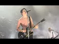 Download Lagu YUNGBLUD - Zombie (Live) 4K