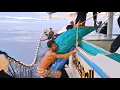 Download Lagu Beginilah Kegiatan Nelayan Di Tengah Laut Saat Mencari Ikan || Pa'gaE Mandar || KM Burapala