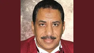 القبر قال الشقى دندنها