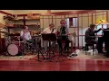 Download Lagu Mr. Mister - Broken Wings (4k - Ultra HD)