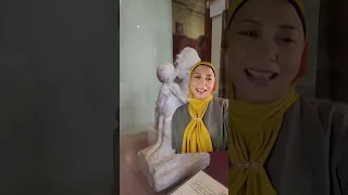 We Know Akhenaten But Who Is Sitting On His Lap 