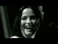 Download Lagu The Corrs - Old Town (Live in London)