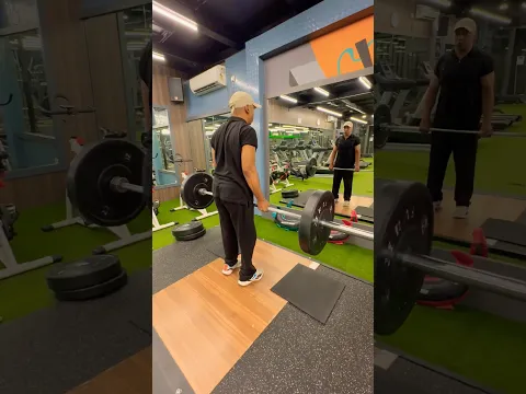 DEAD LIFT COMPLETELY AWESOME
