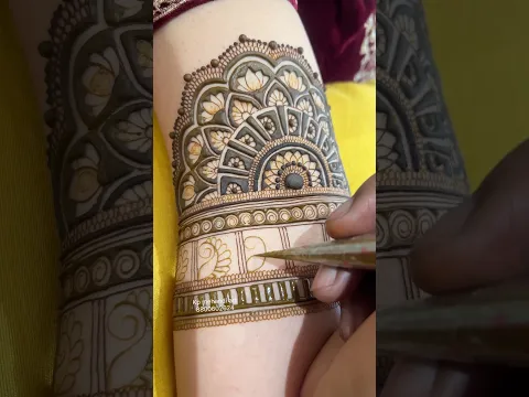 #henna #hennatatto #mehndi #hennatattoodesign #mehandi #hennamagic #hennadesign