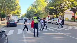 Viti i ri shkollor, Kreu i Policisë mesazh urimi për nxënësit: Për sigurinë tuaj nuk bëjmë kompromis