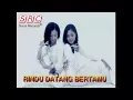 Download Lagu Liza Hanim \u0026 Anis Suraya -  Rindu Datang Bertamu (Official Music Video)