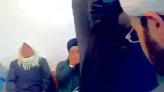 أرأيت سوق الحب كيف يقام دندنها