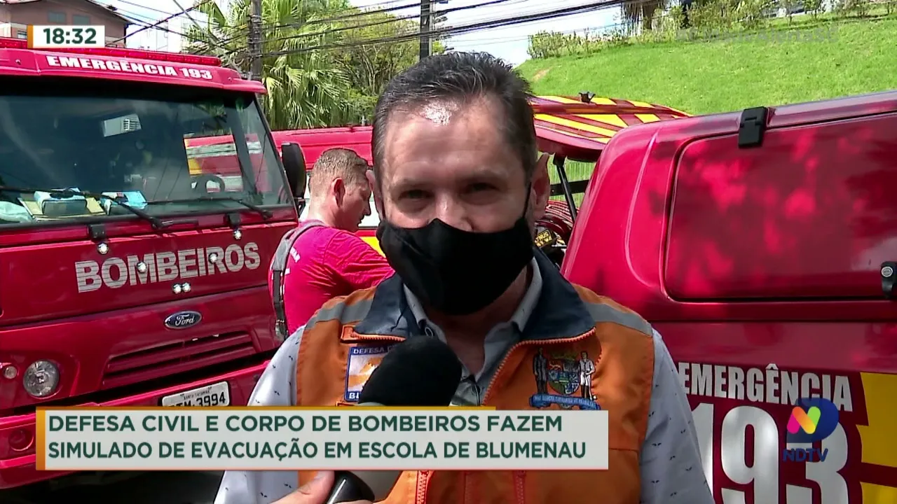 Defesa Civil e Corpo de Bombeiros fazem simulado de evacuação em escola de Blumenau