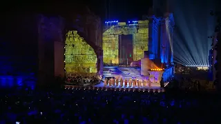 هیبا تواجی Mhayret El Alali و Bayi Rah Maa El Askar زنده در جشنواره بین المللی بعلبک 