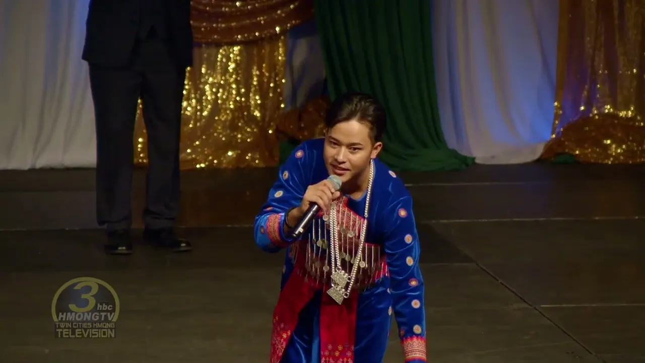 3HMONGTV | Win and Houa entertain the audience at the 2022-2023 MN Hmong New Year.