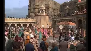 chukdum chukdum ye din mubarak ajooba amitabh bachchan