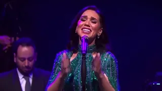 مي فاروق تطرب الجمهور بأغنية جانا الهوي لعبدالحليم حافظ 