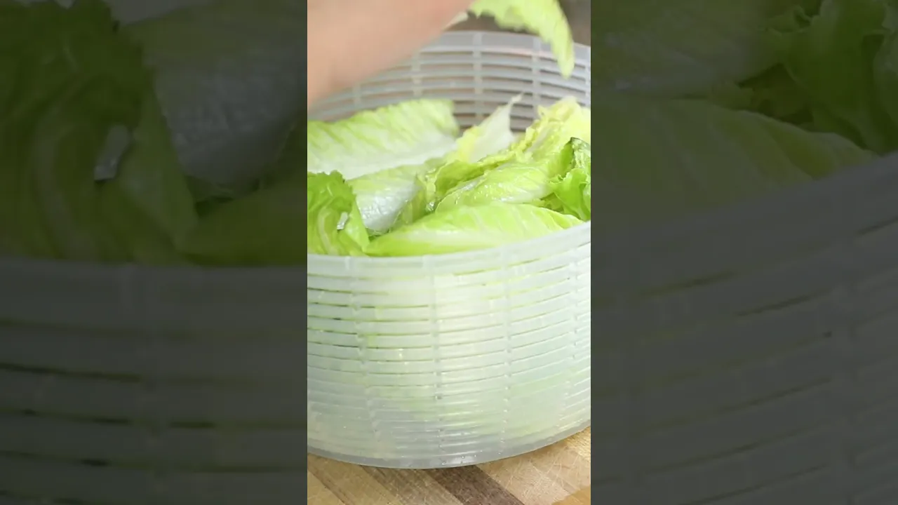 Greek Lettuce Salad Maroulosalata