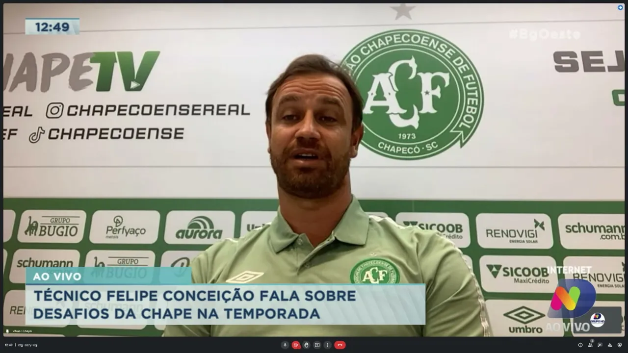 Entrevista com o novo técnico da Chapecoense, Felipe Conceição