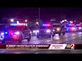 Police searching for suspects after robbery reported at Orlando massage parlor