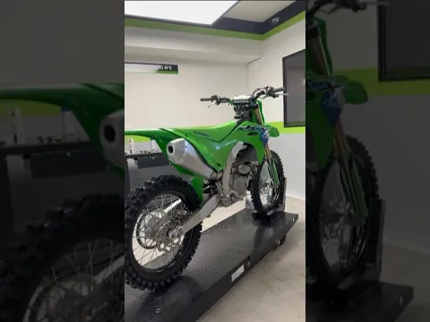 UNBOXING KAWASAKI KX 250 CC #paddockmotogp #motosport #motosport #motogp #mandalikasports #kawasaki