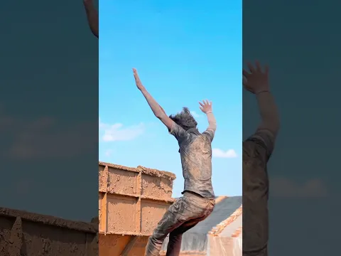 Follow me pls 😥🙏🏻Mehant Koi Nhi Dekhta Hai 😥🙏🏻#viral #youtubeshorts #shorts #explore