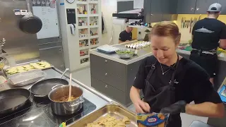 TheCrewChef Live Stream Crew Lunch Service