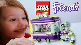 Lego Friends Emma's Art Stand Build 41332