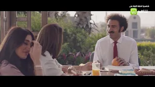 سك على اخواتك مشهد كوميدي سعادة لايعرف شئ عن اللغة الإنجليزية 