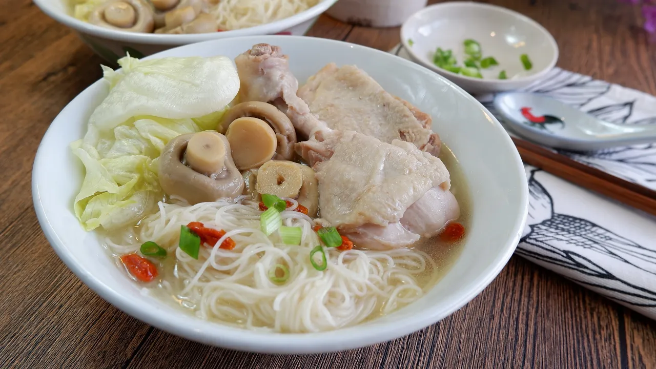 Best Taiwanese street food! Sesame Oil Chicken Mee Sua  Chinese Wheat Vermicelli Noodle Recipe