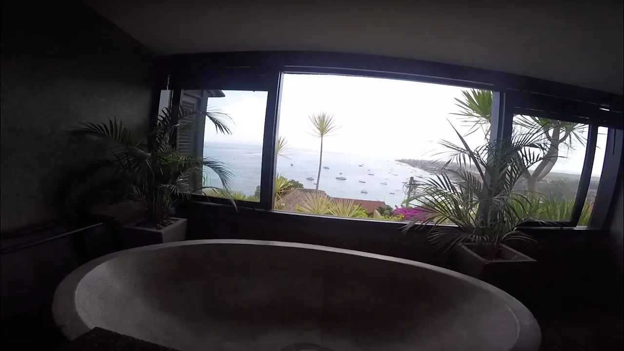 Batur Karang Resort Room Tour - Luxury resort in Lembongan Bali. 