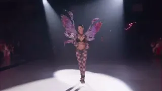 Adriana Lima Victoria s Secret Fashion Show 2024
