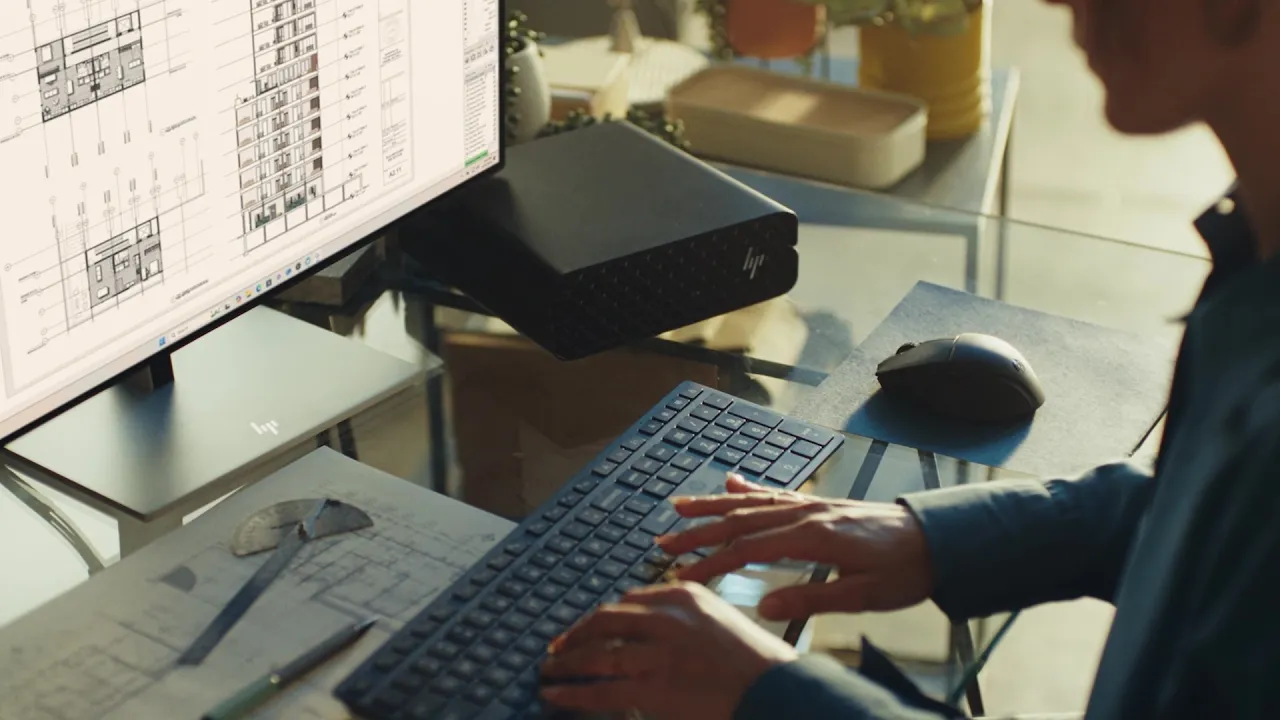 HP Construction Technology — HP - Building Industry Solutions (YouTube video ad)