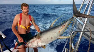 3 HOUR FIGHT from a SAILING YACHT