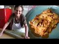 Download Lagu 91 year old Maria shares her lasagna recipe with Pasta Grannies!